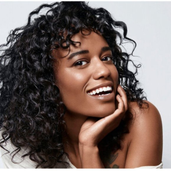 Context Matte Lipstick - Love Gun - Picture 4 of 6